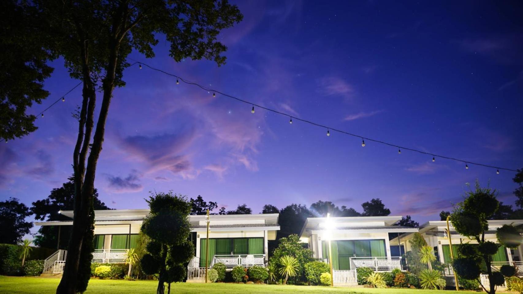 River Valley Resort แอทน่าน Kültér fotó