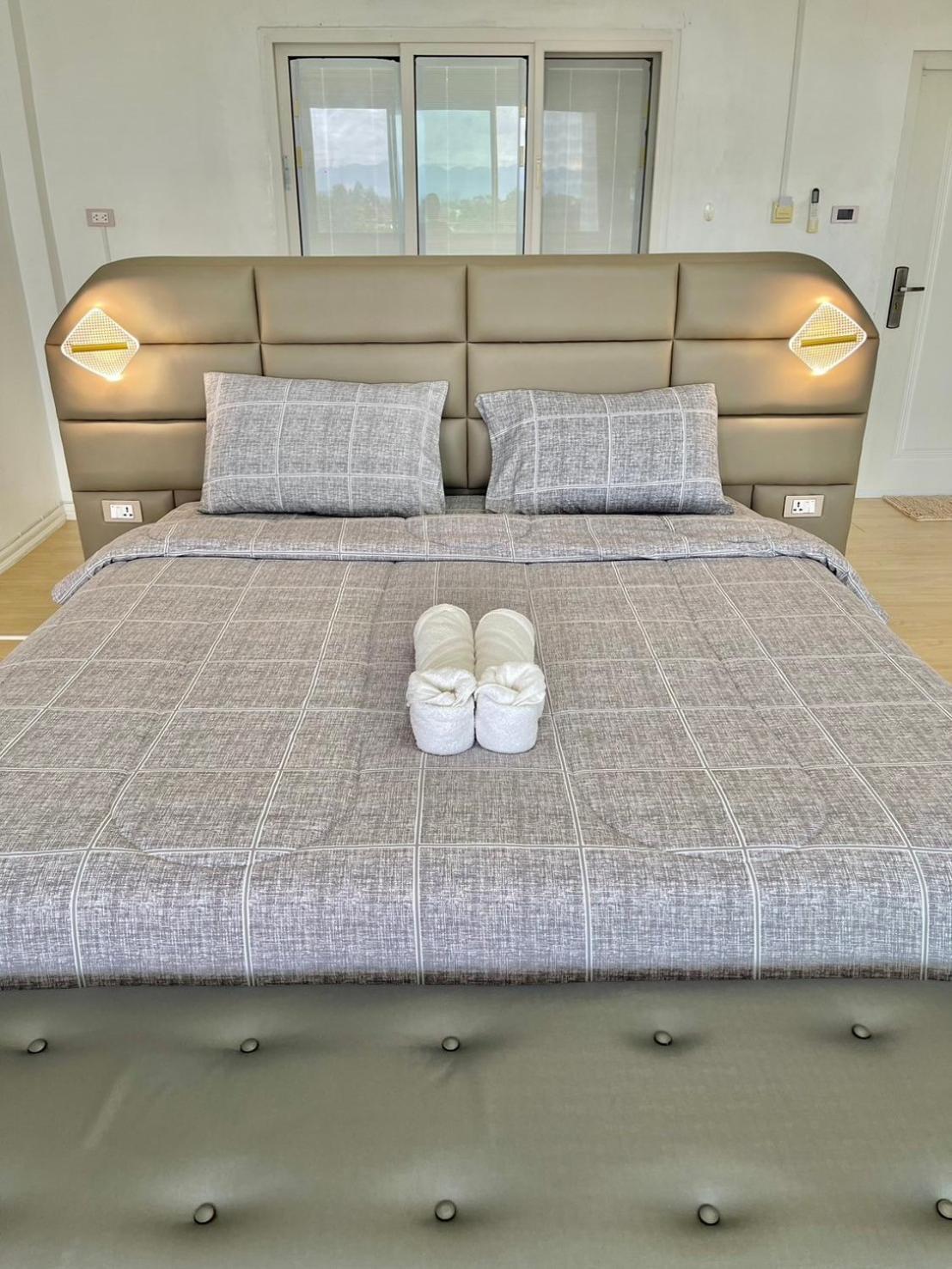River Valley Resort แอทน่าน Kültér fotó