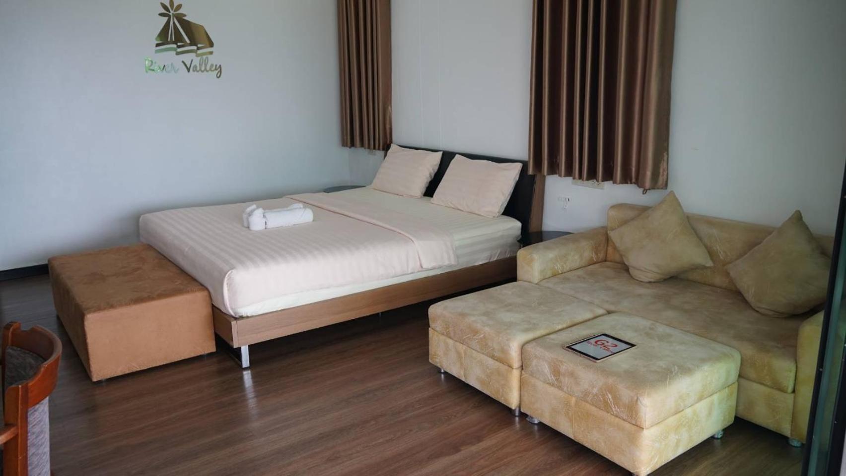 River Valley Resort แอทน่าน Kültér fotó